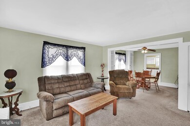 207 Delaware Ave, Harrington, DE 19952 - photo 5