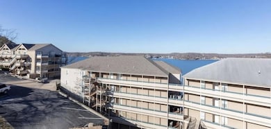 106 Falls Point Dr unit 8C, Lake Ozark, MO 65049 - photo 5
