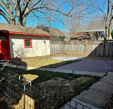 404 6th St SW, Austin, MN 55912 - photo 5