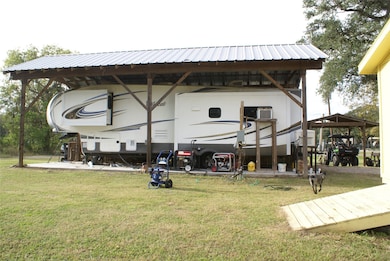 4209 County Road 945, Brazoria, TX 77422 - photo 5