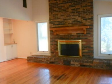 1300 Hammock Ave, Shelby, NC 28152 - photo 3