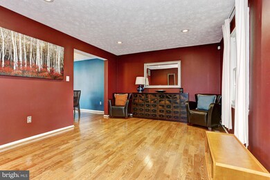 8400 Braddock Way, Columbia, MD 21046 - photo 3