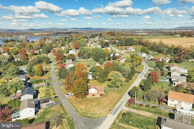 42 Pemberton Dr unit 208, East Berlin, PA 17316 - photo 5