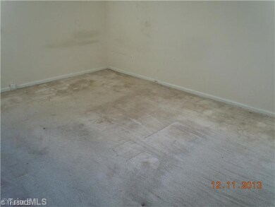 1st Bedroom.