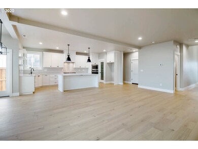 1515 Sand Trap Ln, Eugene, OR 97408 - photo 7