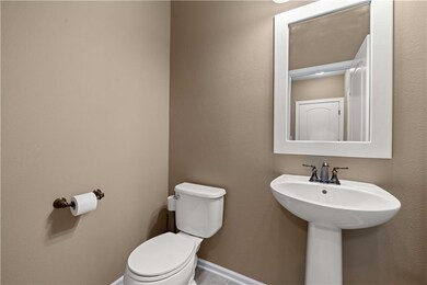 7913 NW 95th St, Johnston, IA 50131 - photo 4