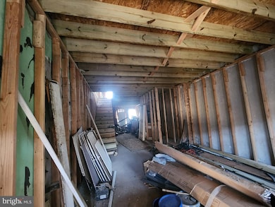 1630 E 25th St, Baltimore, MD 21213 - photo 2