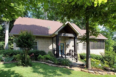 02_Front View 2