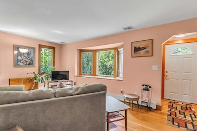 1782 Adlin Ct, East Meadow, NY 11554 - photo 5