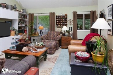 08-Living Room_DMD_8134-FULL