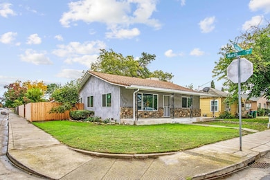 404 S Shasta Ave, Stockton, CA 95205 - photo 2