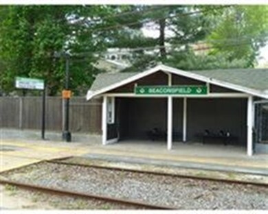 42 Dean Rd unit 1, Brookline, MA 02445 - photo 7