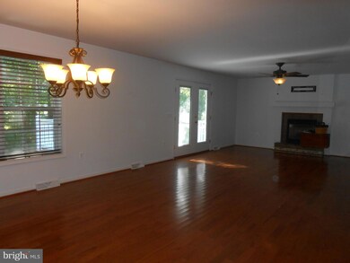 42118 White Point Beach Rd, Leonardtown, MD 20650 - photo 4