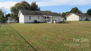 115 Hyde Ln, Statesville, NC 28625 - photo 6