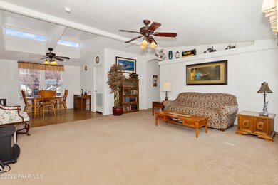 007_Living Room & Dining Area