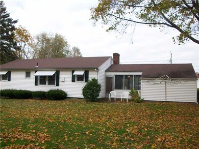 10 Beaver Rd, Riverside, RI 02915 - photo 2