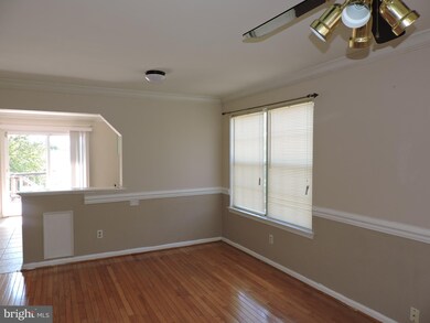 1953 Winslow Ct, Woodbridge, VA 22191 - photo 4