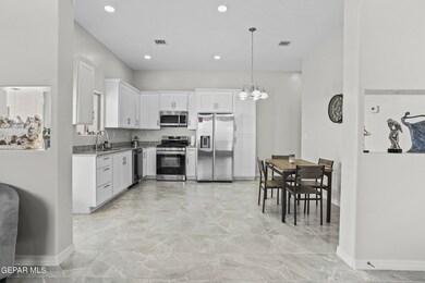 12049 Iron Hollow St, Socorro, TX 79927 - photo 6