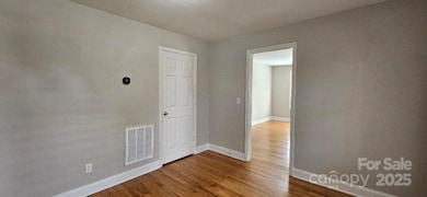 2820 Bellhaven Cir, Charlotte, NC 28214 - photo 4