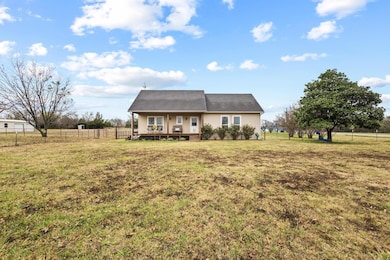 293 Redden Rd, van Alstyne, TX 75495 - photo 3