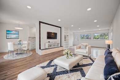 12 Dillon Rd, Kendall Park, NJ 08824 - photo 3