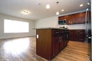 45 Beers St unit 6, Keyport, NJ 07735 - photo 7