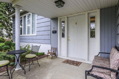 004_Front Entry