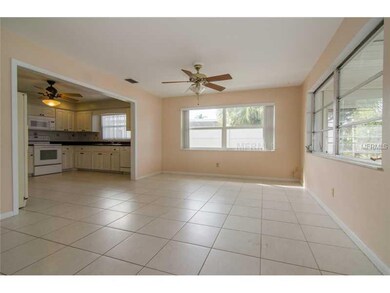 3441 Keene Lake Dr unit 8, Largo, FL 33771 - photo 7