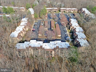 1660 Parkcrest Cir unit 101, Reston, VA 20190 - photo 6