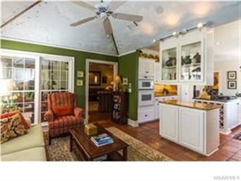 Don't miss this super gathering room off the kitch