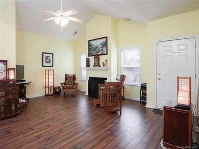 109 Paper Birch Ave, Asheville, NC 28806 - photo 6