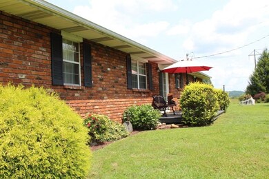 1630 Greenhill Welchburg Rd, Annville, KY 40402 - photo 4