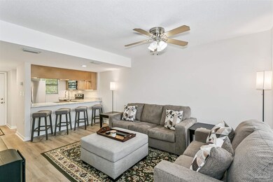 229 Carmel Dr unit 9, Fort Walton Beach, FL 32547 - photo 2