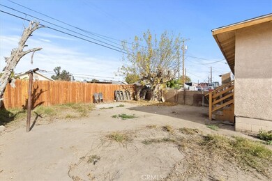 128 E 1st St unit 1, Buttonwillow, CA 93206 - photo 4