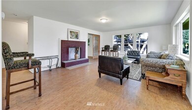 618 Edmonds Way, Edmonds, WA 98020 - photo 5