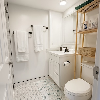 905 Center St unit B208, Des Plaines, IL 60016 - photo 7