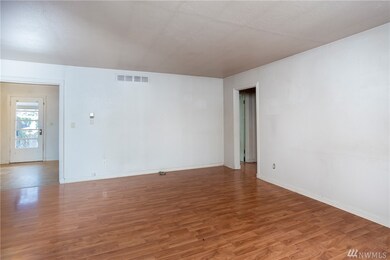 18 W Intercity Ave, Everett, WA 98204 - photo 3