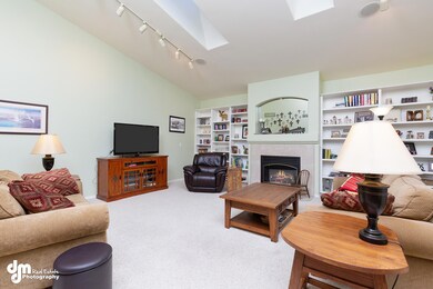 Living Room 20190118-DW-49859-FULL