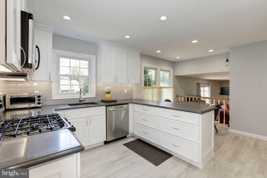 1973 Middlebridge Dr, Silver Spring, MD 20906 - photo 7