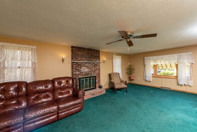 2 Daniel Terrace, West Bridgewater, MA 02379 - photo 5