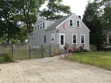 16 Ivy St, Wareham, MA 02571 - photo 4