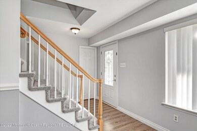 113 Appletree Rd, Howell, NJ 07731 - photo 4