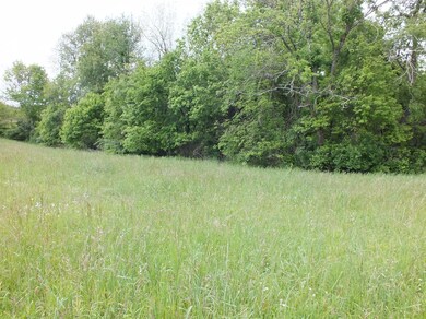 301 Lone Oak Ln, Wilmore, KY 40390 - photo 2