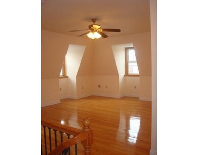 22 Moreland St unit 3, Roxbury, MA 02119 - photo 3