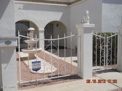10010 W Deanita Ln, Sun City, AZ 85351 - photo 2