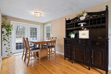 3-web-or-mls-32 Shady Ln Final-4