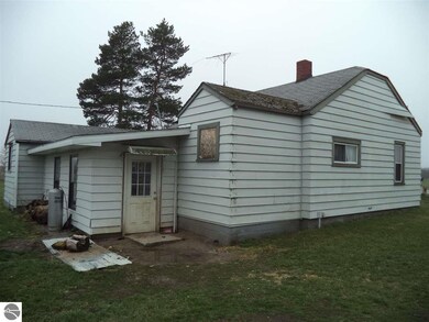 863 S M 65, Whittemore, MI 48770 - photo 4