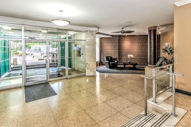 Fountain Terrace at Strawberry Hill unit 636, Stamford, CT 06902 - photo 3