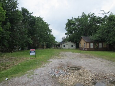 3614 Mohawk St, Houston, TX 77093 - photo 2