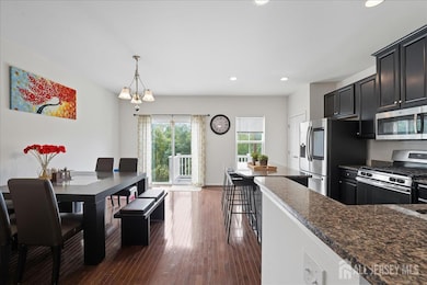 805 Bayside Ct, South Amboy, NJ 08879 - photo 2